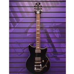 Yamaha Revstar USED- Double Cutaway, Solid Mahogany Body with Flame Maple Top, Mahogany Set Neck, Rosewood Fingerboard, Bigsby B50 Tailpiece, Two VT5+ Humbucker Pickups, Softshell Case Included, Shop Black