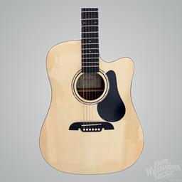 Alvarez RD26CE Dreadnought Acoustic Electric w/cutaway and Deluxe Gigbag