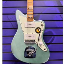 Sire Larry Carlton J5, Maple Fingerboard, Surf Green Metallic