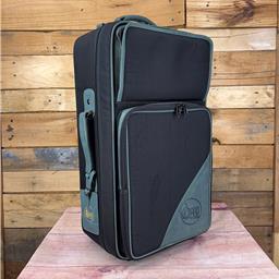 Gard Bags Triple Trumpet Fiberglass Shell Black/Aqua