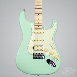 Fender American Performer Strat HSS
w/Bag
