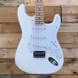 Squier Sonic Stratocaster HT, Maple Fingerboard, White Pickguard, Arctic White