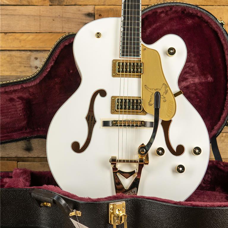 GRETSCH G6136TG Players Edition Falcon™ Hollow Body with String-Thru Bigsby® and Gold Hardware, Ebony Fingerboard, White