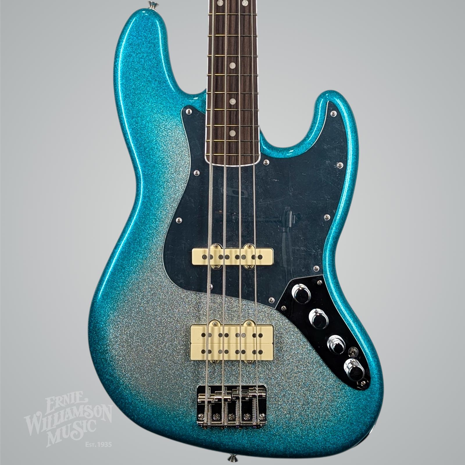 Fender Limited Player Plus x Blu DeTiger Jazz Bass®, Rosewood Fingerboard, Sky Burst Sparkle (Chambered)