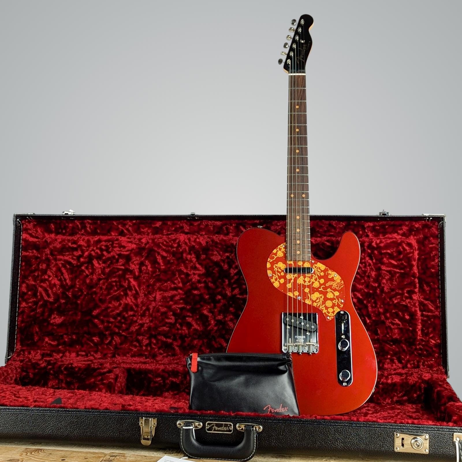 Ernie Williamson Music - Fender Limited Edition Raphael Saadiq