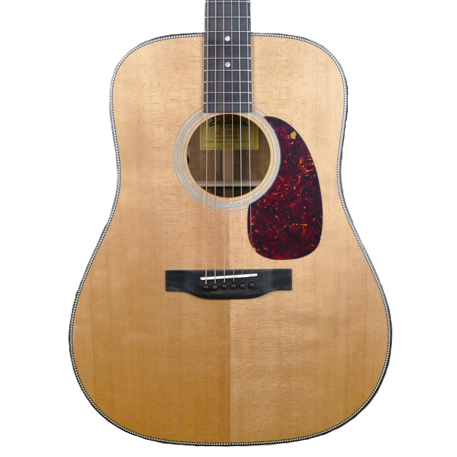 Eastman Traditional Series E3De  Dreadnought Natural