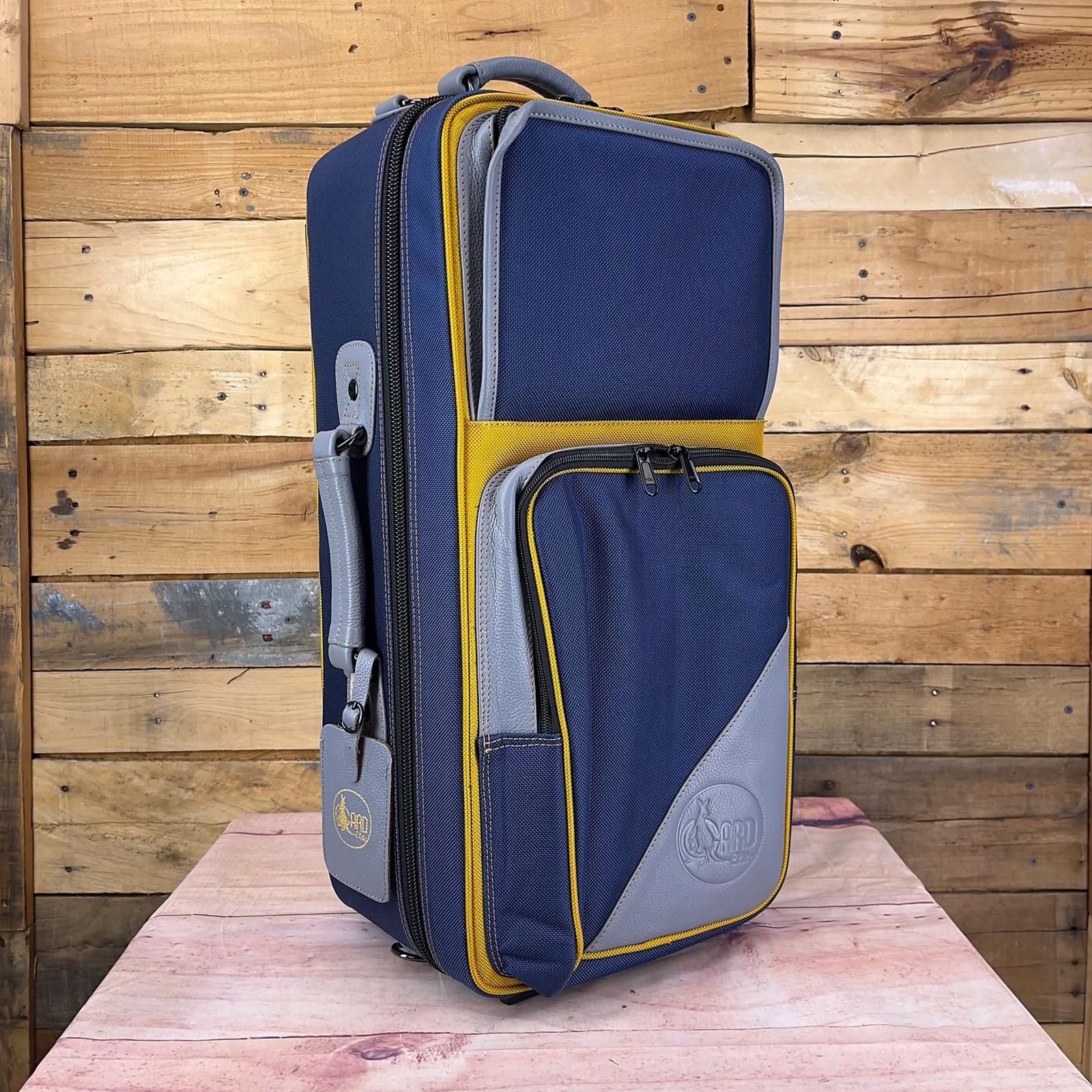 Gard Bags Compact Double Trumpet Fiberglass Shell Navy Blue/Grey