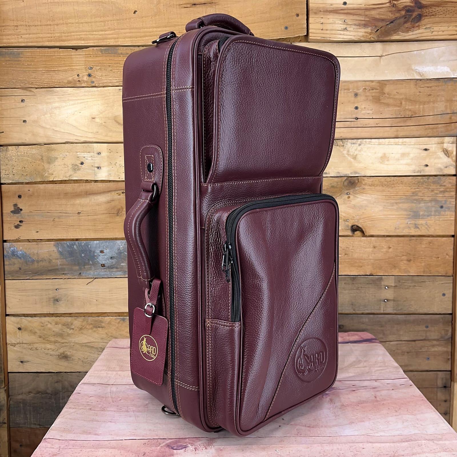 Gard Bags Double Trumpet Fiberglass Shell Cherry Floater