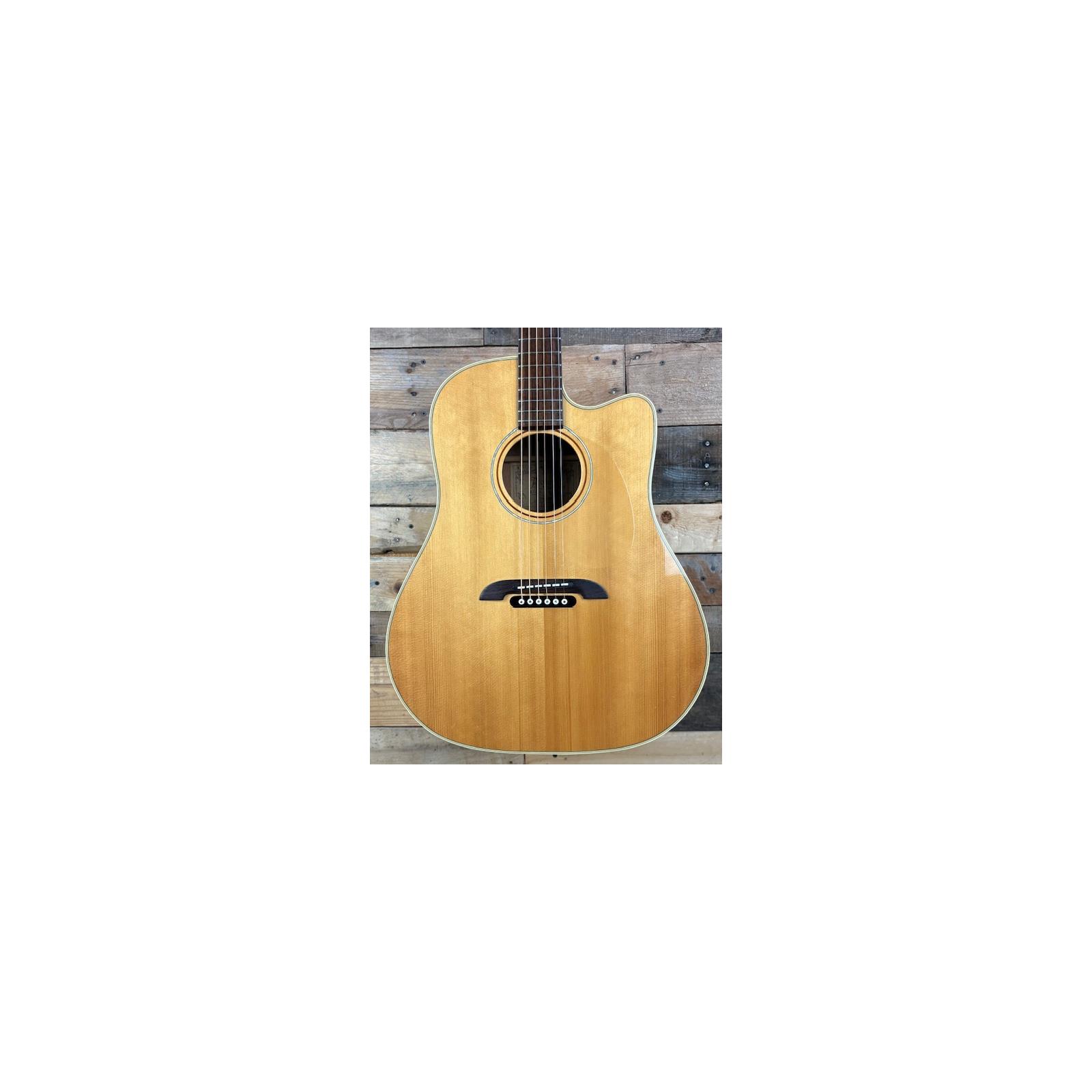 Alvarez-Yairi USED Alvarez Yairi DY40C