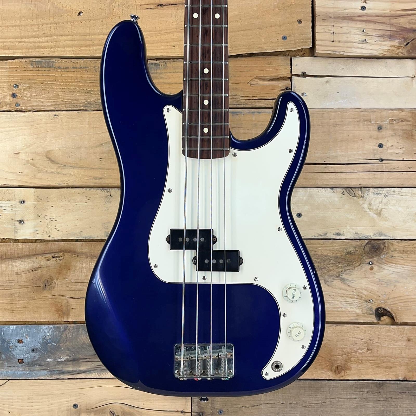Used Fender Standard Precision Bass Midnight Blue 2000