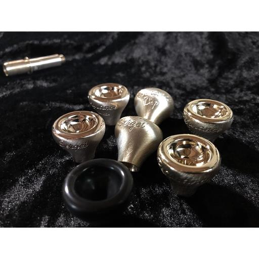 AR Resonance Trumpet Cup MLC 40 Gold