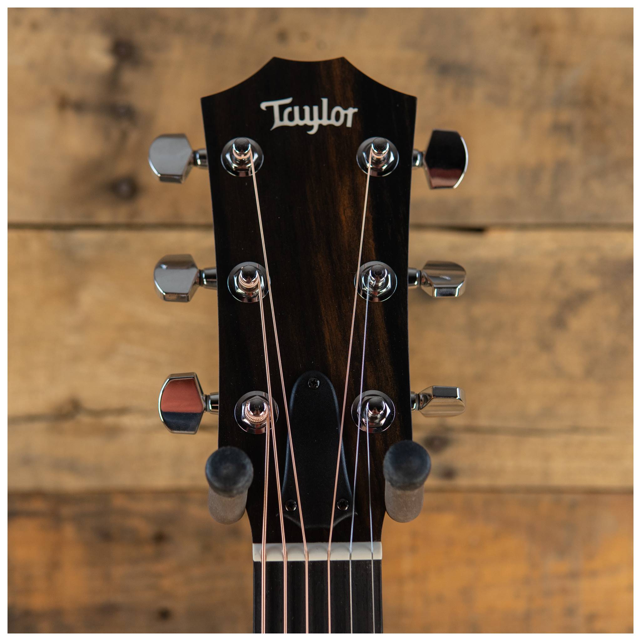 Ernie Williamson Music - Taylor Academy 20e Walnut Top Dreadnought  Acoustic-Electric Guitar Natural